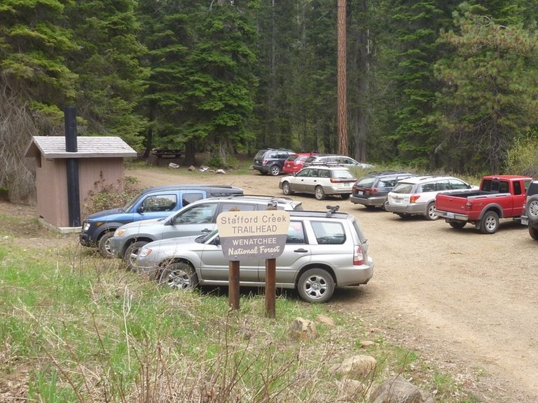 parking by ejain.jpeg parking by ejain.jpeg