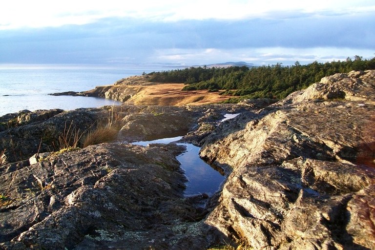 Iceberg Point Photo by Tess.jpeg