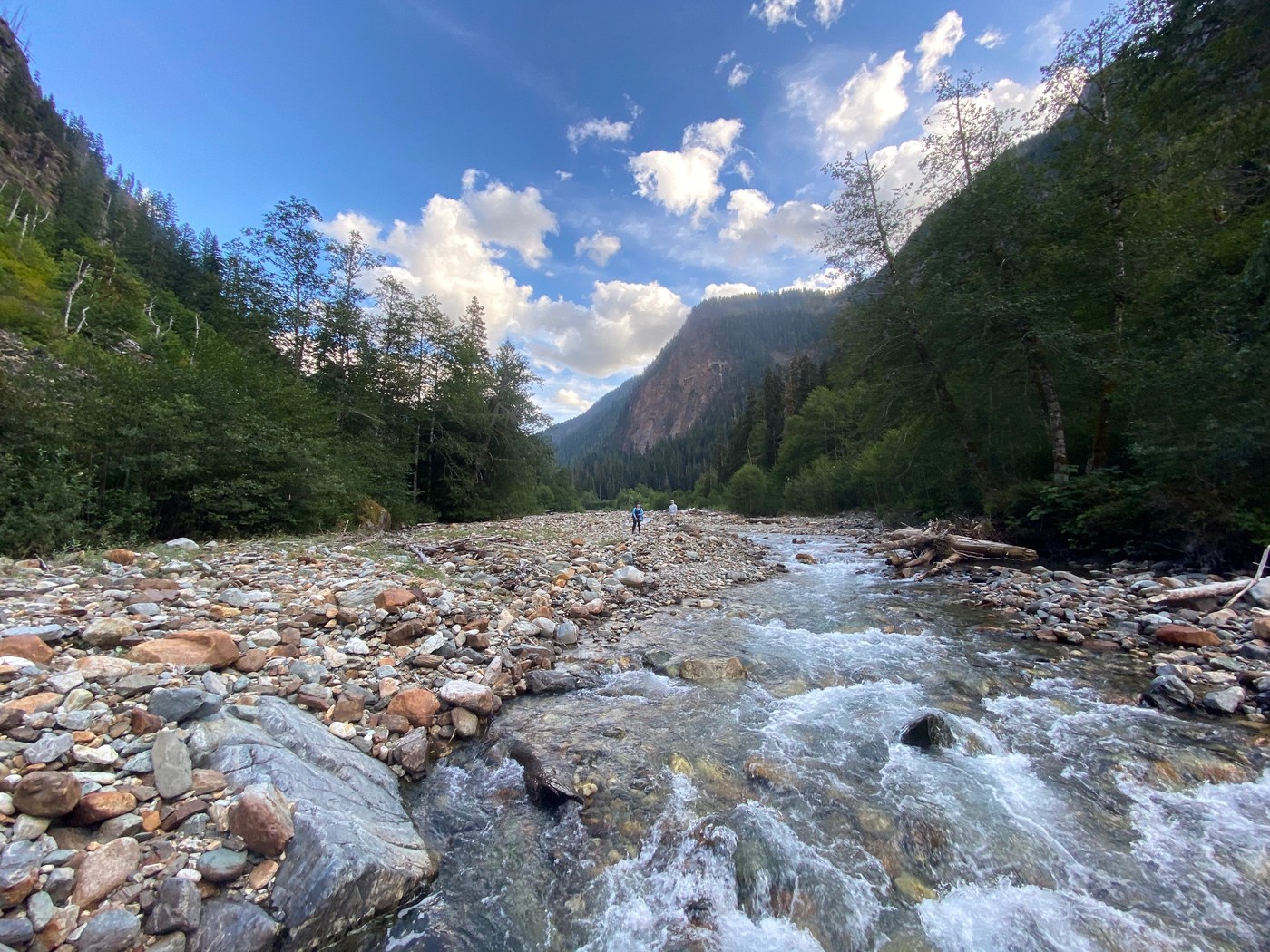 South Fork Cascade River. Photo by Lauren B.jpeg