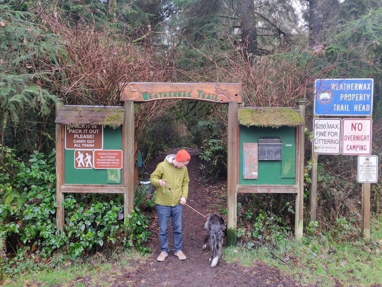 Arch and signboards at the entrance to the Weatherwax Trail. Photo by phlim89. Arch and signboards at the entrance to the Weatherwax Trail. Photo by phlim89.