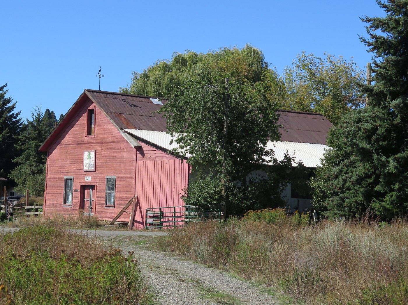 Coal Mines Trail. Photo by wafflesnfalafel.jpeg Coal Mines Trail. Photo by wafflesnfalafel.jpeg