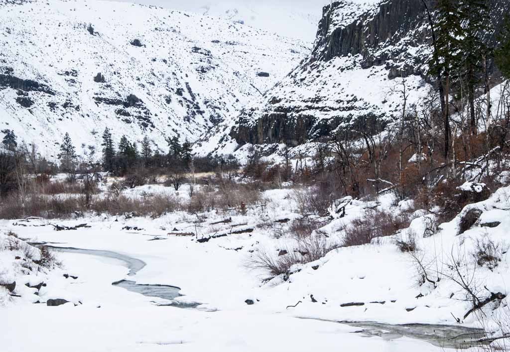 Tieton River (c) David Hagen.jpeg