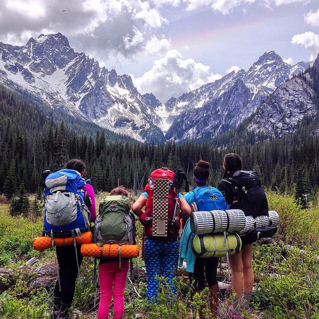 Lake Stuart Trail by Derek Henderson.jpg