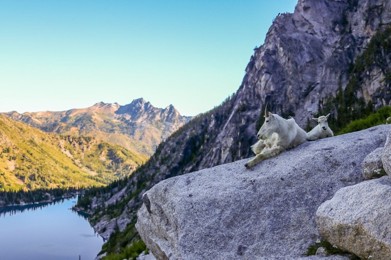 Aasgard Pass by Alexander Becker.jpg