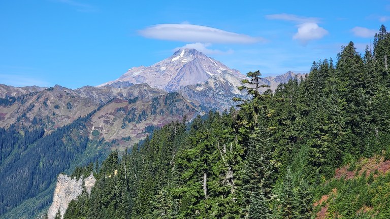 Glacier Peak with a lenticular cloud.