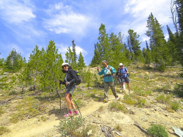 37 Evette, Alice, Carol, Longs Pass .jpg 37 Evette, Alice, Carol, Longs Pass .jpg