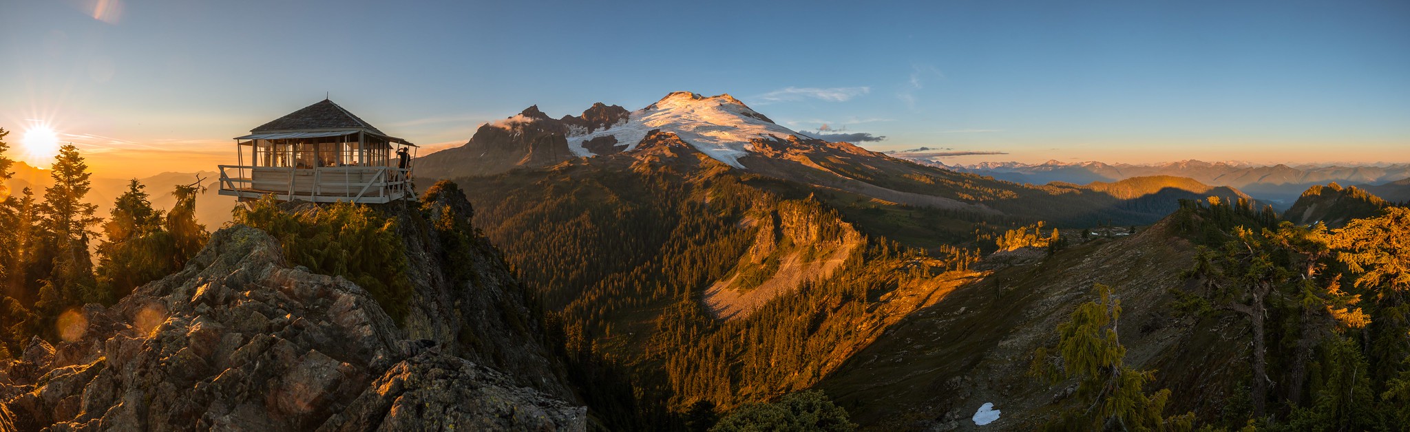 Photo by Koji Kuromiya-Parker Mountain view at sunset with Mount Baker glacier