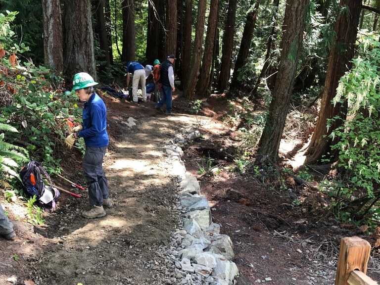 WTA volunteers working on a trail to Clayton Beach. Photo by DryNwetDiver.