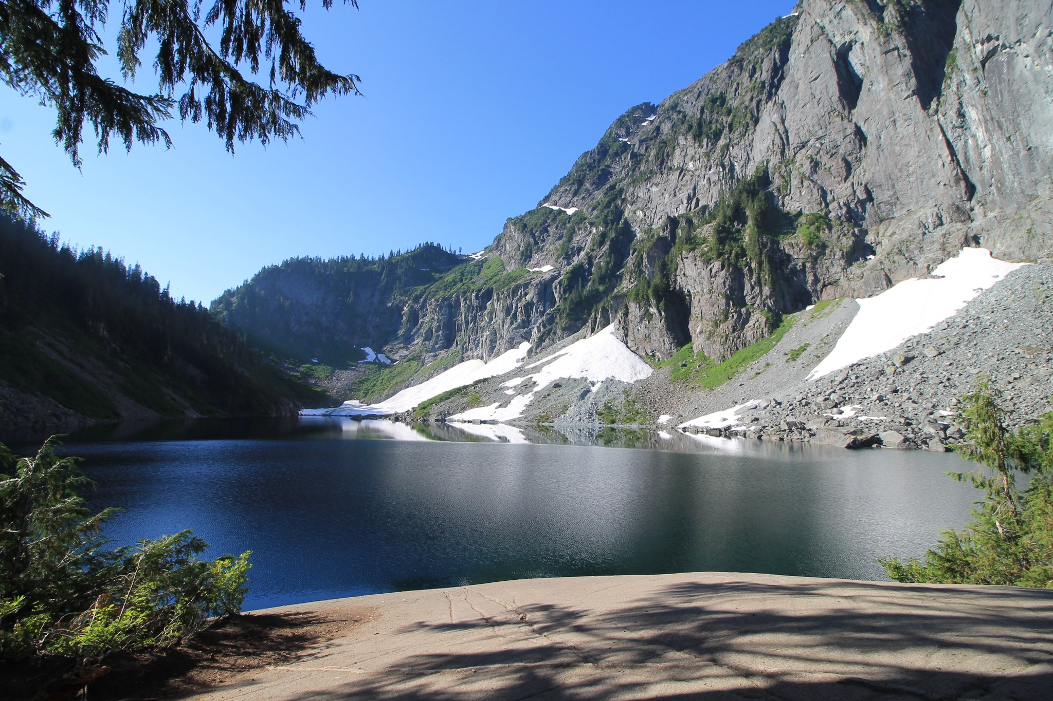 Lake Serene by hikershan
