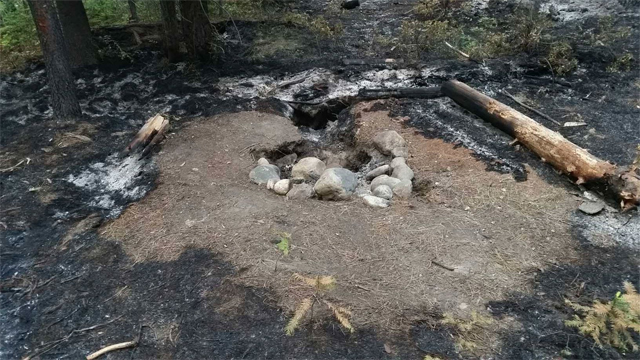 Meadow Creek fire campfire. Photo: USFS- Okanogan-Wenatchee via Facebook. 