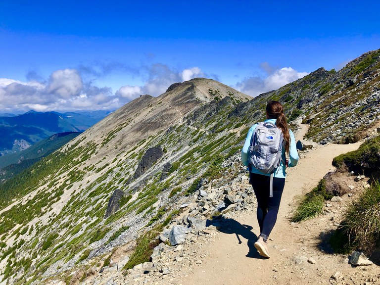 mount rainier_samantha sheffler.jpg