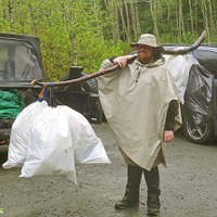 Shi Shi trash cleanup