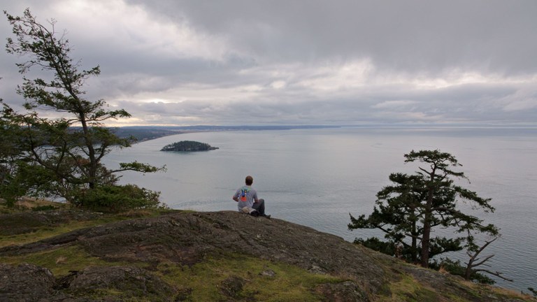 A view of the water at Sares Head in Sharpe Park. Photo by Palü and Tuoi.