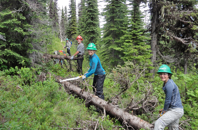 Crew at Thunder Mountain Randy Greyerbiehl