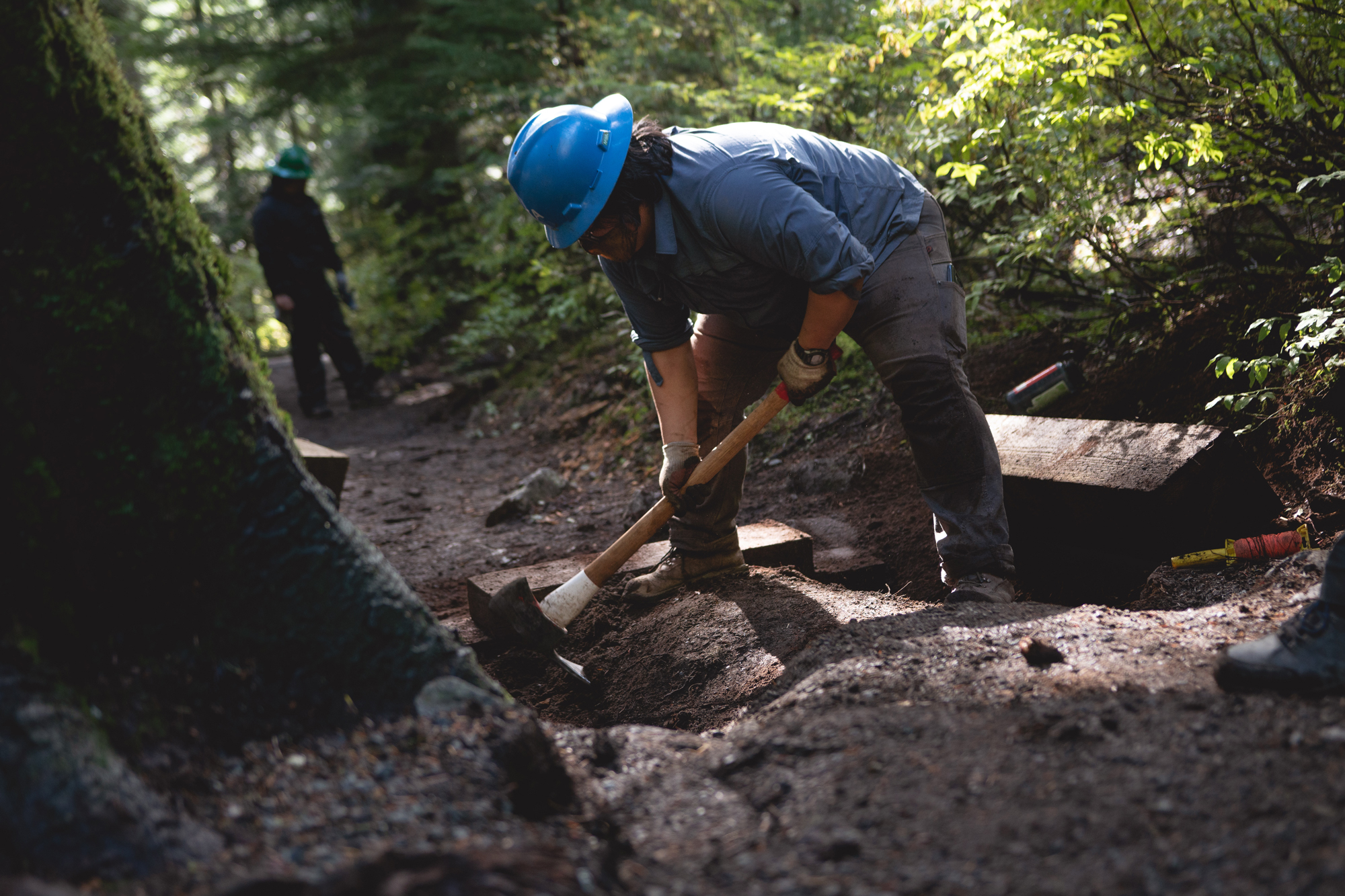 Snow Lake stairs trail work 2020 Britt Lê