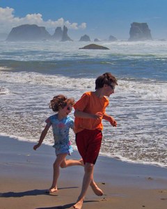 Susan's reason for leaving: in search of more moments like this. (Photo from Bandon, Oregon.)