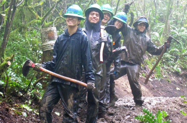 The next generation of outdoor explorers fielded a volunteer crew from the YMCA BOLD program to work on the Cougar Mountain trails. Photo by H. Dexheimer