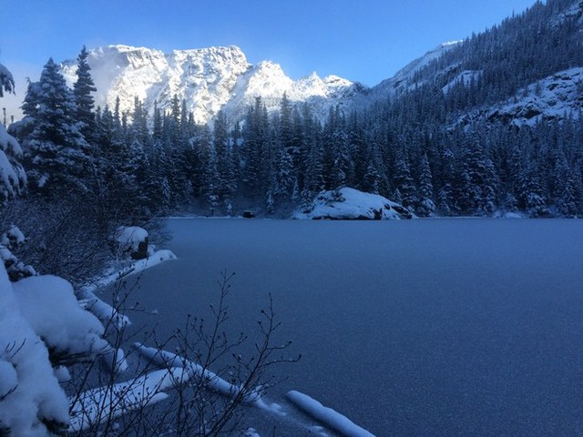 Trip reporter TrueNorth brought this view back from his late November trip to Lake Angeles. 