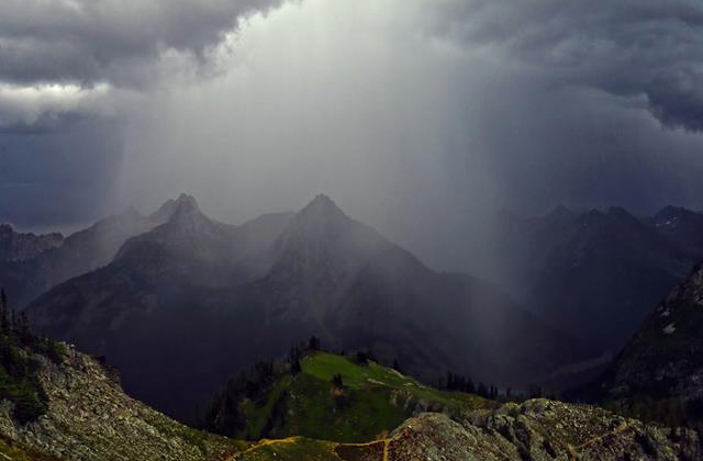 Stormy weather in the mountains can move in quickly and be severe. If you head out, go prepared, and turn back if conditions deteriorate. Photo by Andy Porter. 