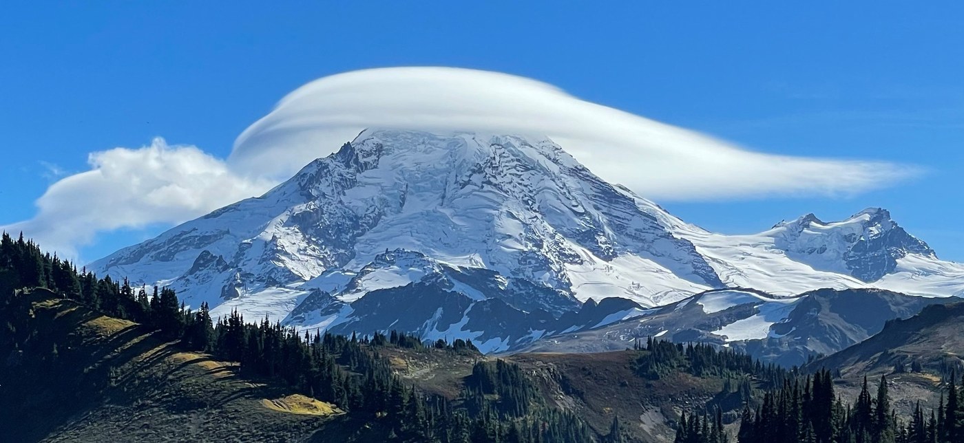 lenticular cloudy on top of Mt. Baker!