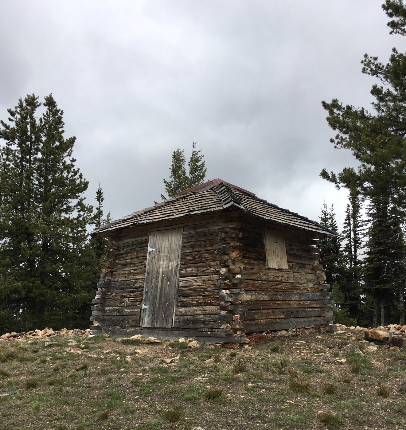 Historic Columbia Mountain Fire Lookout
